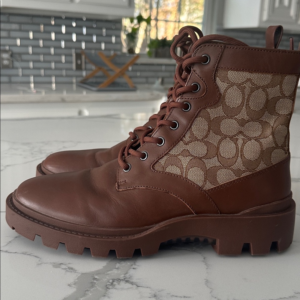 City sole Brown Lace-Up Coach Boots 9.5 - Picture 5 of 9